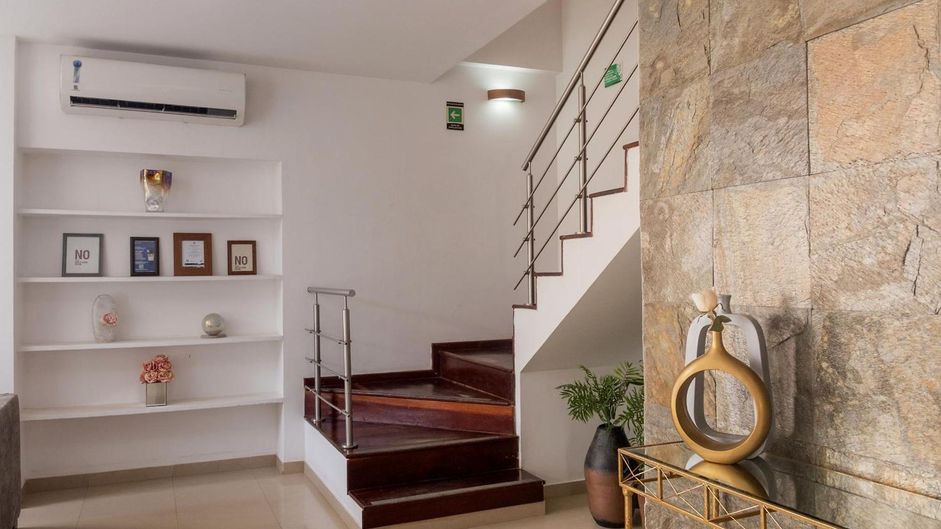 Serema Hotel 4*