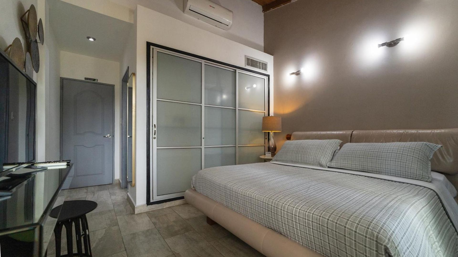 Serema Hotel