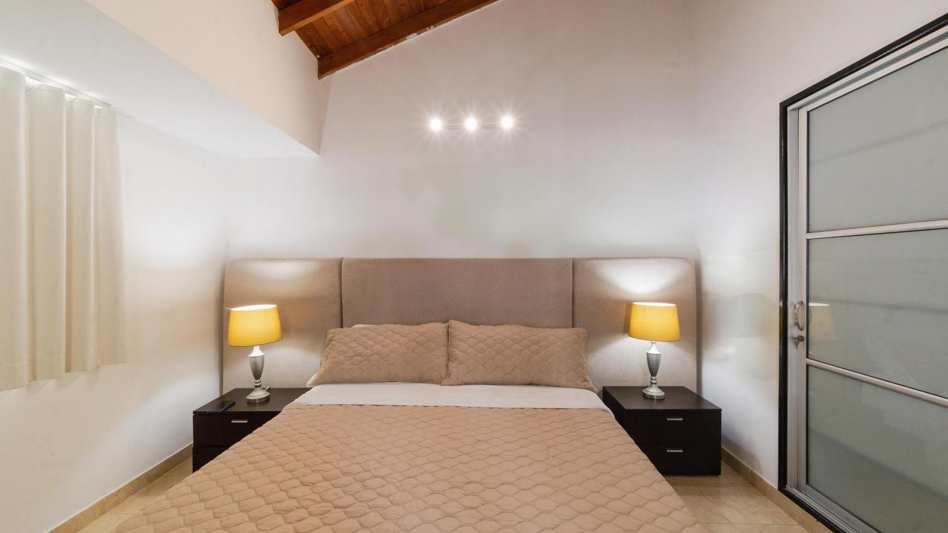 Serema Hotel 4*